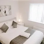 34 Buckthorn Grove, Middlesbrough, Ts8 9bf Ferienhaus