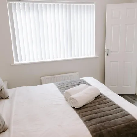 Buckthorn Grove - 4 Bed Stunning Home Middlesbrough
