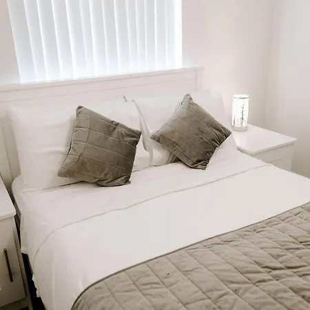 Buckthorn Grove - 4 Bed Stunning Home Prázdninový dům Middlesbrough