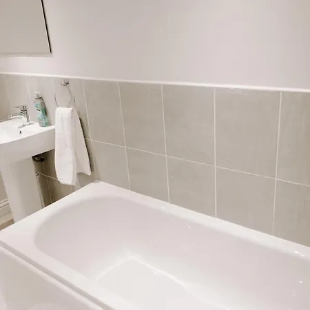 Buckthorn Grove - 4 Bed Stunning Home * Middlesbrough